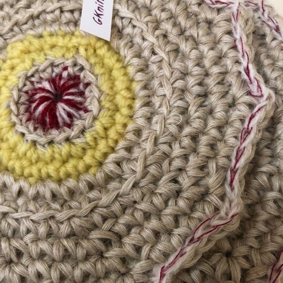 Crochet Pot Holders, Gifts Under 15, Farmhouse kitchen decor - Picture 4 of 11